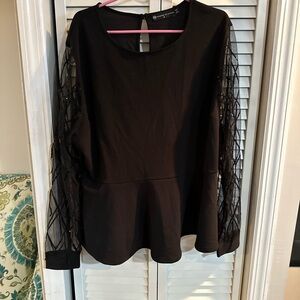 NWT FASHION TO FIGURE Top